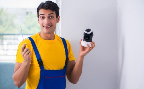 What Is The Difference Between Security Camera And Monitoring, security camera system for home